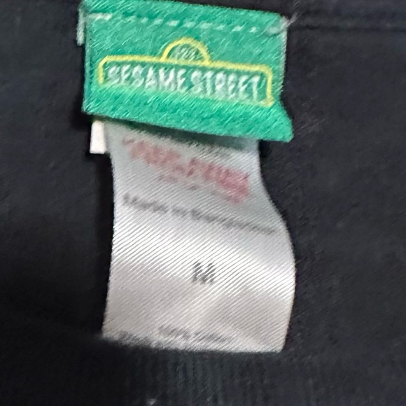 Black Camouflage Themed Cookie Monster Graphic T-Shirt Size Medium EUC - Picture 2 of 5